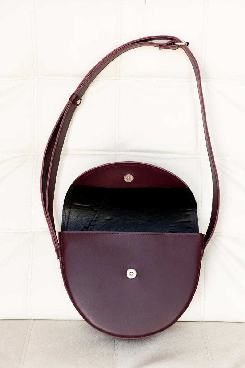 Leather bag